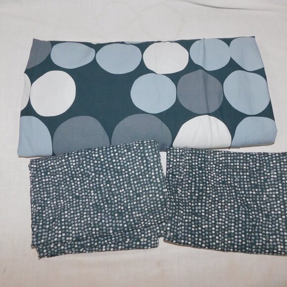 IKEA Smorboll Black White Gray Dots Queen / Double Duvet Cover & 2 Pillowcases - Picture 3 of 6